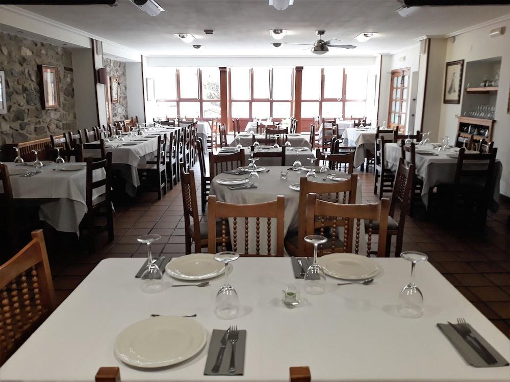 Hostal Nevandi Espinama Dış mekan fotoğraf